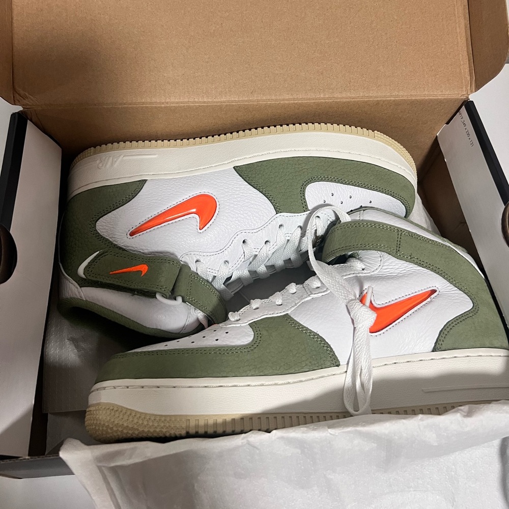 size 10 for men / 11.5 for women new never used
